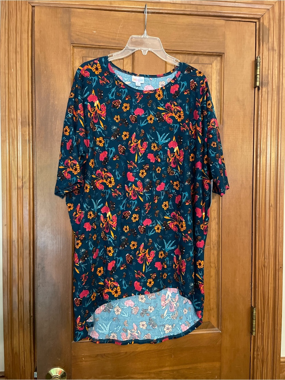 LuLaRoe Blue/Teal Floral Irma Tunic with Pink & Orange Blooms, NWT, Size‎ Large